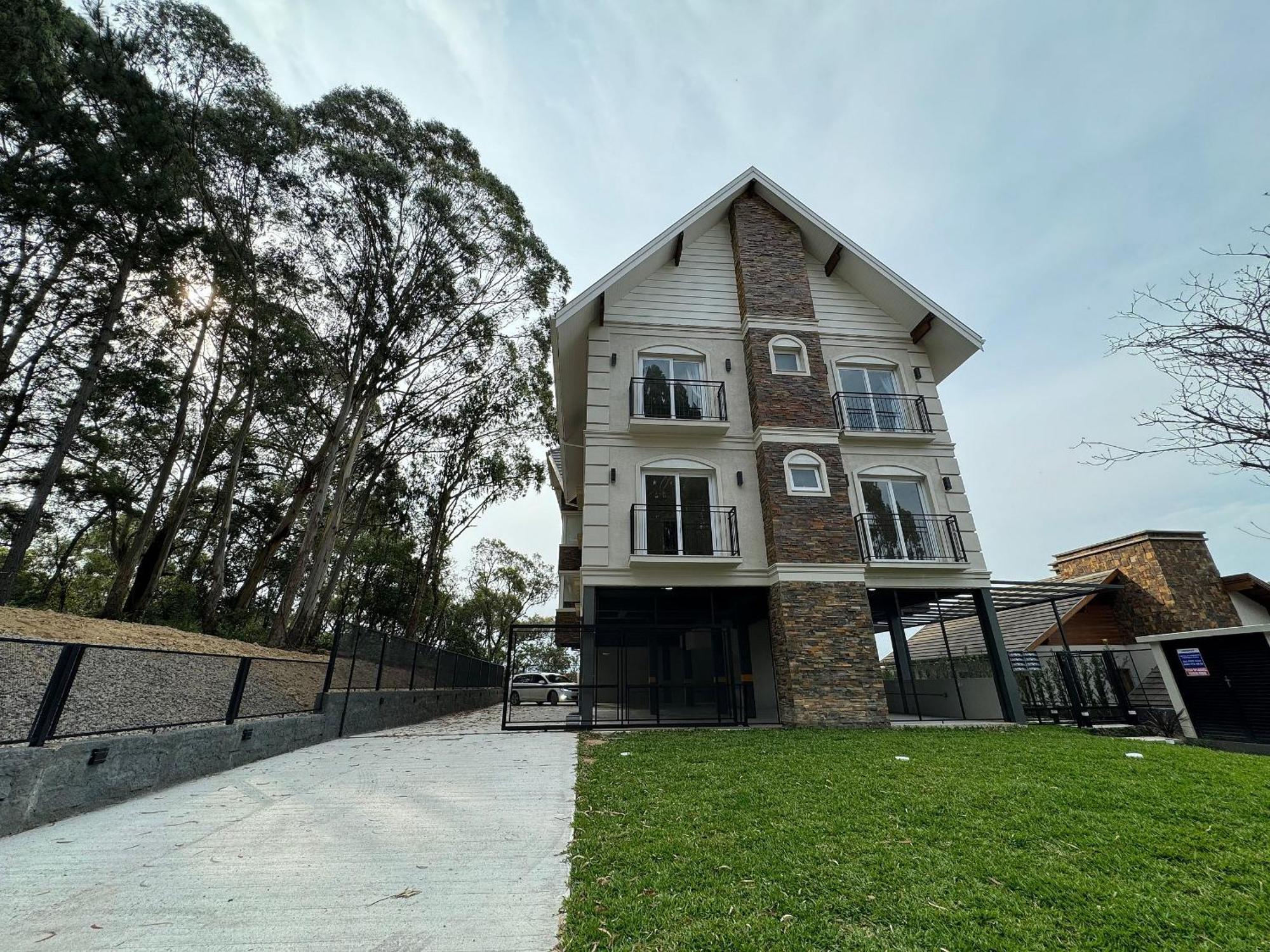 Ipe Amarelo 101 - Ape Novo Gramado Prox Lago Negro Exterior foto